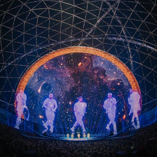 A estreia da residência do Backstreet Boys na sexta (11) na grandiosa Sphere deixou fãs boquiabertos A estreia da residência do Backstreet Boys na sexta (11) na grandiosa Sphere deixou fãs boquiabertos