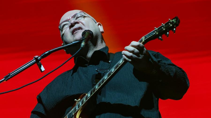 Herbert Vianna durante show dos Paralamas no Allianz Parque, no sábado (31), em São Paulo
