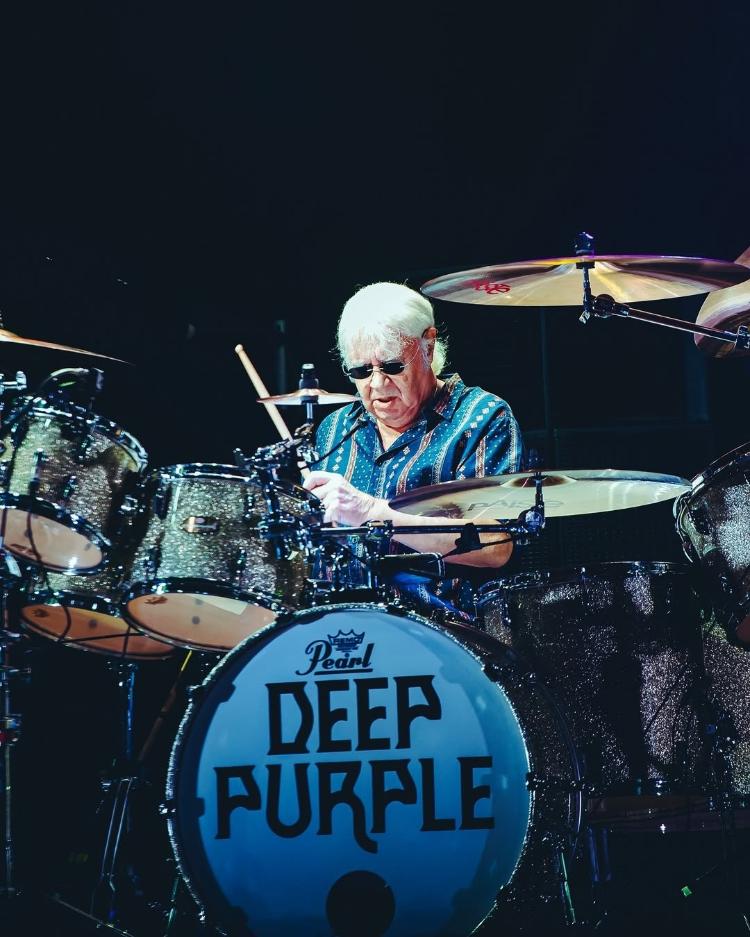 O baterista Ian Paice, do Deep Purple, em show no parque Ibirapuera, em São Paulo O baterista Ian Paice, do Deep Purple, em show no parque Ibirapuera, em São Paulo