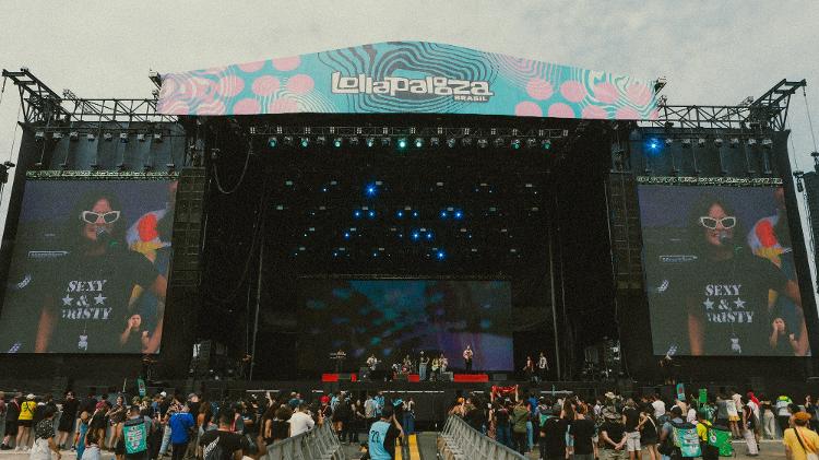 Clube Dezenove no Palco Samsung Galaxy do Lollapalooza Brasil 2025 Clube Dezenove no Palco Samsung Galaxy do Lollapalooza Brasil 2025