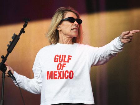 kim-gordon-no-palco-do-popload