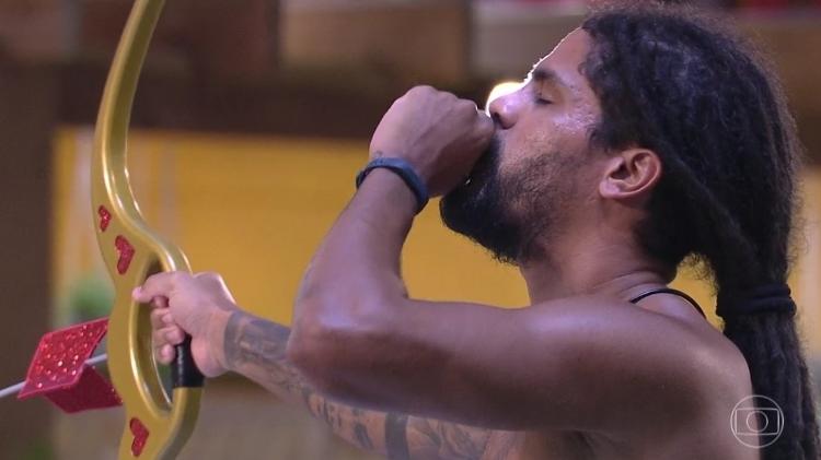 Viegas anjo - Reprodução/Globoplay - Reprodução/Globoplay