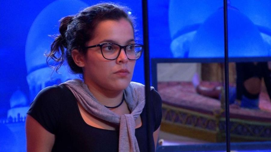 Emilly reclama durante prova de resistência - Reprodução/TV Globo