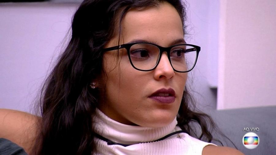 Emilly fica chocada ao saber que recebeu seis votos - Reprodução/TV Globo