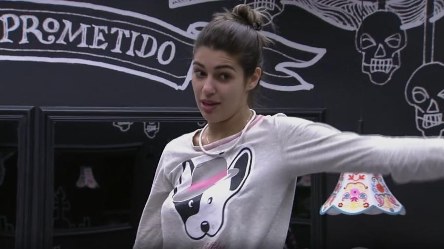 Vivian descobre presença de Emilly - Reprodução/TV Globo