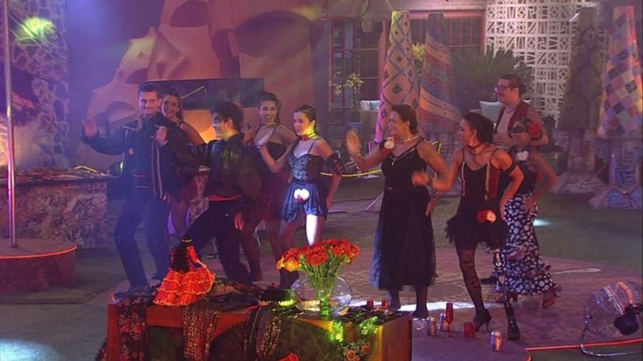 Brothers dançam com bailarinos na Festa Espanha - Reprodução/Gshow