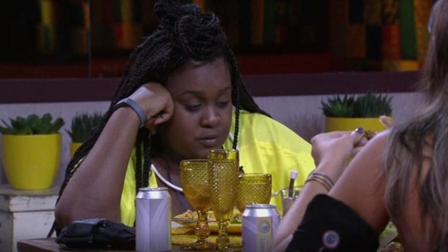 Roberta curte almoço do anjo e revela preocupação com sucesso de Emilly - Reprodução/TVGlobo