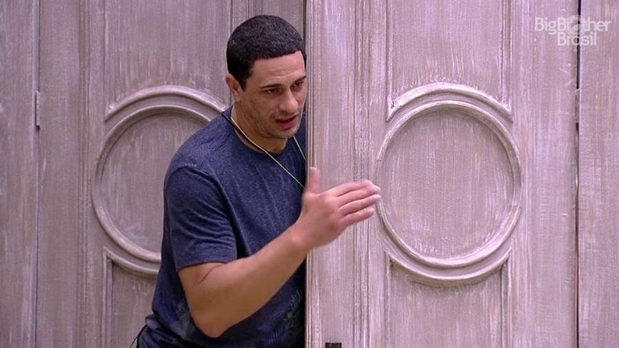 Daniel pensa em votar em Elis no paredão do "BBB17" - Reprodução/TV Globo