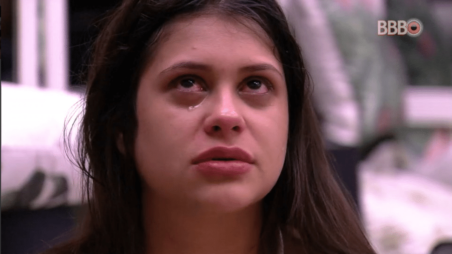 Ana Paula chora após ser indicada para o primeiro paredão - Reprodução/GloboPlay