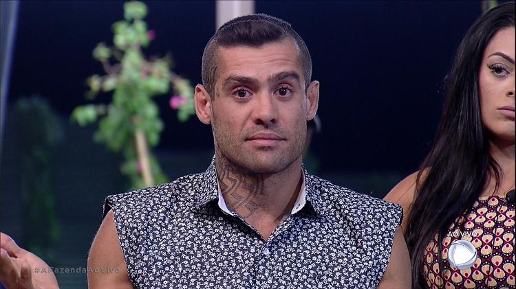 Yuri não entende - Reprodução/R7 - Reprodução/R7