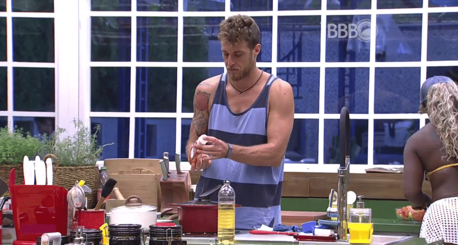 5.fev.2016 - No "BBB16", Daniel diz sonhar em casar e ter filho - Reprodução/TV Globo