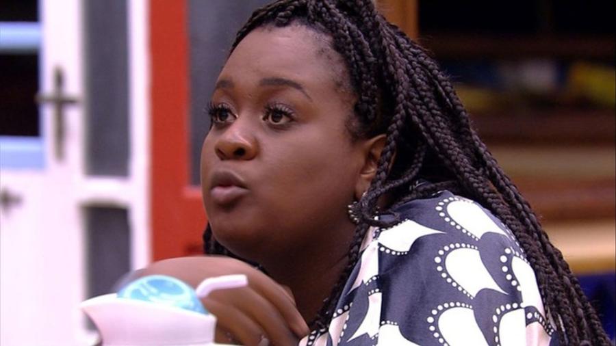 Roberta acha que Emilly continua no "BBB17" - Reprodução/Gshow