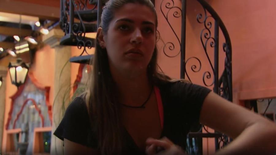 Vivian diz que não vai mudar comportamento com Emilly - Reprodução/TV Globo