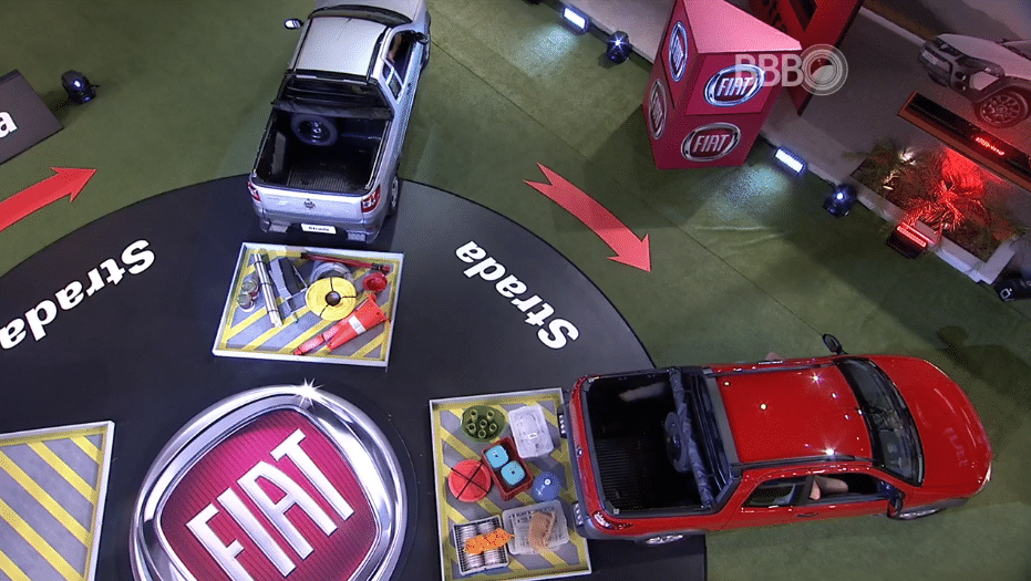 26.fev.2016 - Duplas Matheus e Maria Claudia, Renan e Tamiel seguem firmes na prova do líder do "BBB16" - Reprodução/TV Globo