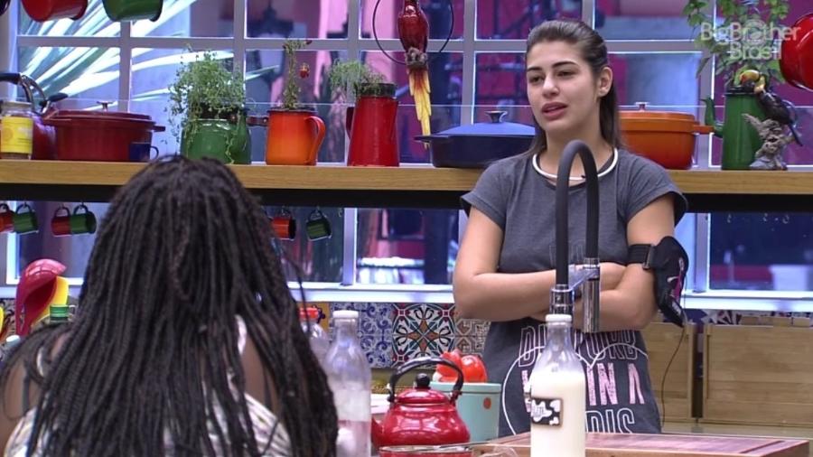 Vivian se irritou com o desperdício de água na casa - Reprodução/TVGlobo