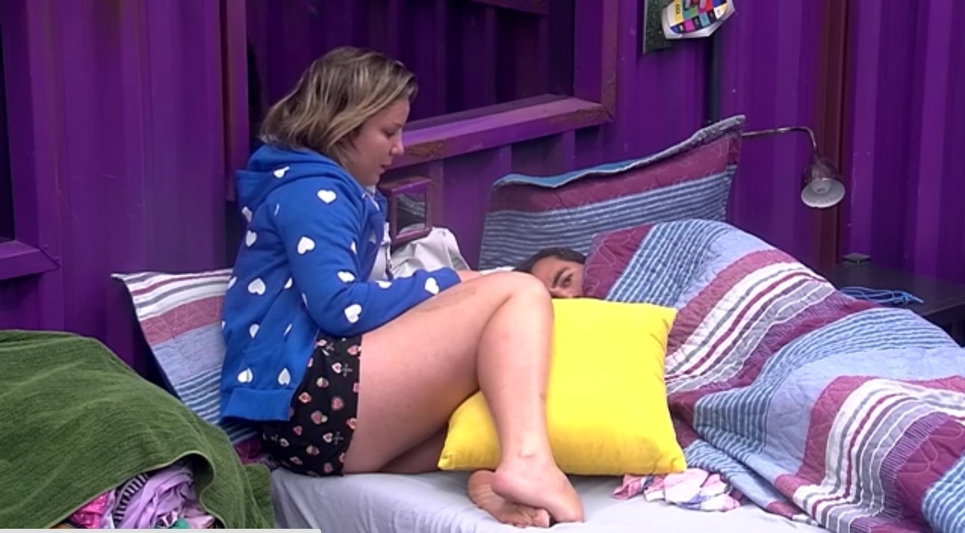 12.mar.2016 - Maria Claudia terminar affair com Matheus no "BBB16" - Reprodução/TV Globo
