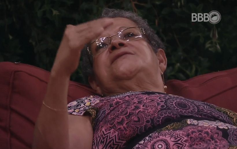 16.fev.2016 - Geralda questiona de Ana Paula o que para ela é comprometimento - Reprodução/TV Globo