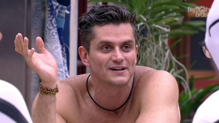 Brothers detonam atitude de Marcos com Claudia Ohana - Reprodução/TV Globo