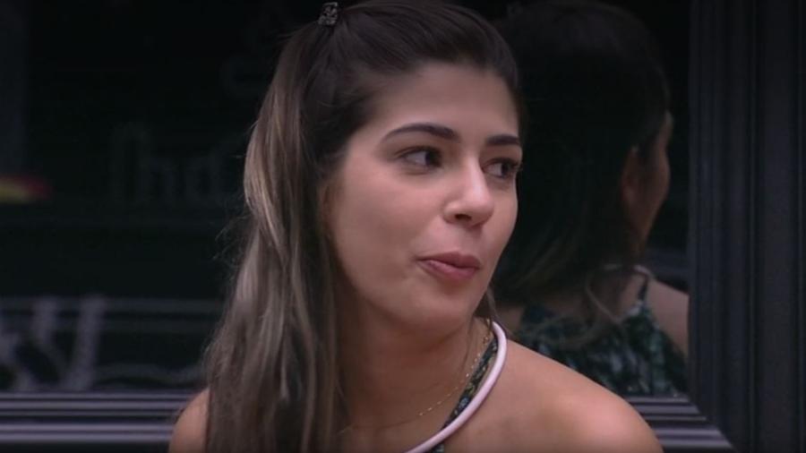 Vivian diz que músicas tocadas são do "demônio - Reprodução/TV Globo