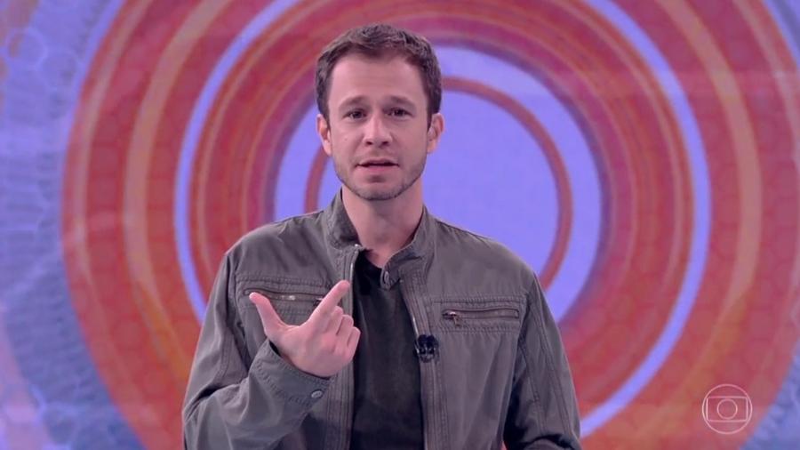 Tiago Leifert anuncia as regras do oitavo paredão do "BBB17" - Reprodução/TV Globo