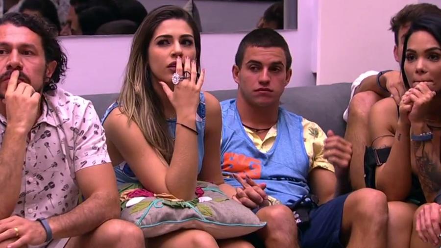 25.jan.17 - Mayara é a primeira participante imune do "BB17", Vivian fica com dez mil reais - Reprodução/TV Globo