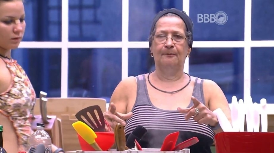 14.mar.2016 - Geralda fala sobre cantor Daniel: "Deve ter um pintão" - Reprodução/TV Globo