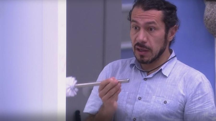 Rômulo: brother acredita que Elis selou seu destino na casa - Reprodução/TVGlobo