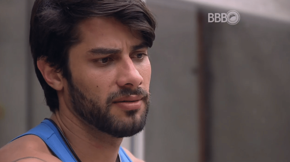 17.fev.2016 - Renan garante que não irá mais conversar com Ana Paula no "BBB16" - Reprodução/TV Globo