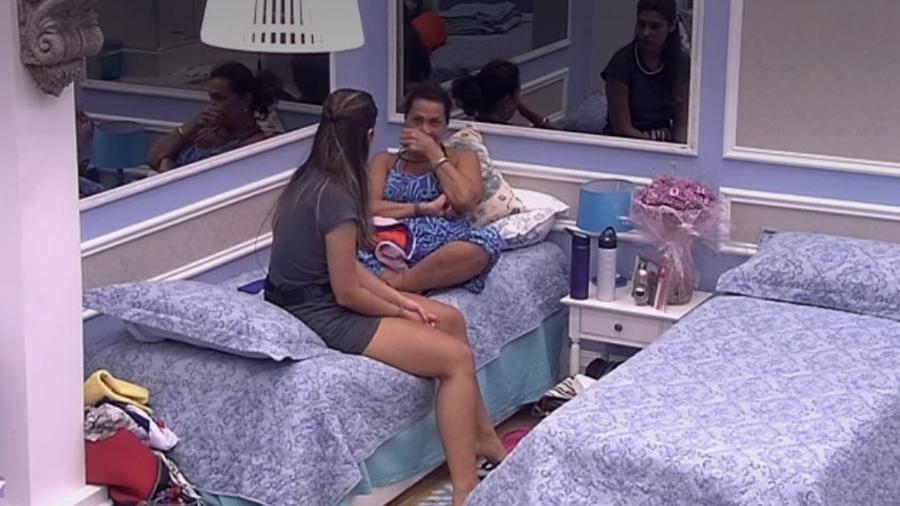 Ieda e se emociona e chora - Reprodução/TV Globo