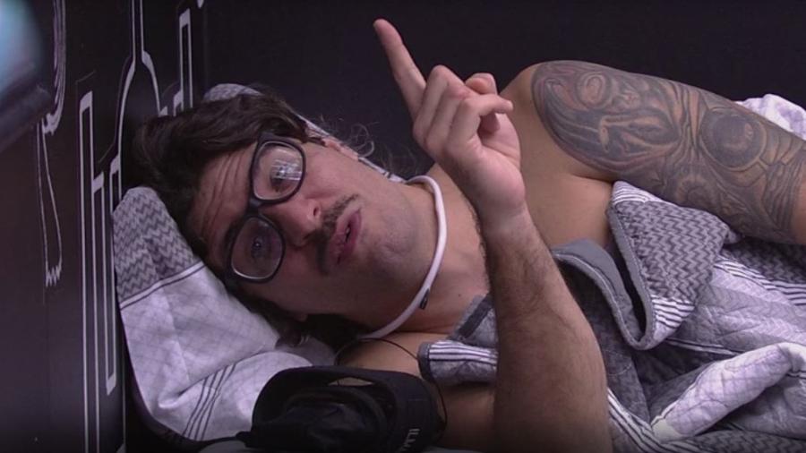 Ilmar acredita em eliminação de Roberta em sétimo paredão do "BBB17" - Reprodução/TVGlobo