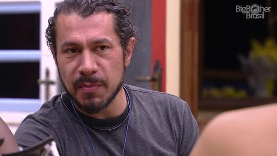 Rômulo acredita que anjo é autoimune - Reprodução/TV Globo