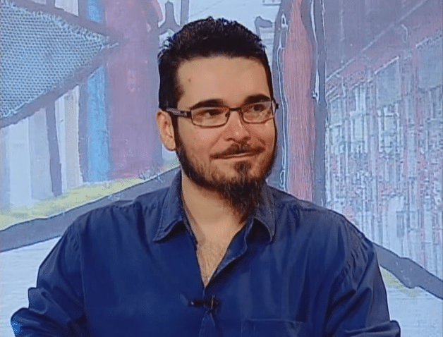 Alan marinho, do "BBB16" participa do programa "Café Filosófico", da TV Universitária - TVU, no Rio Grande do Norte - Reprodução/YouTube