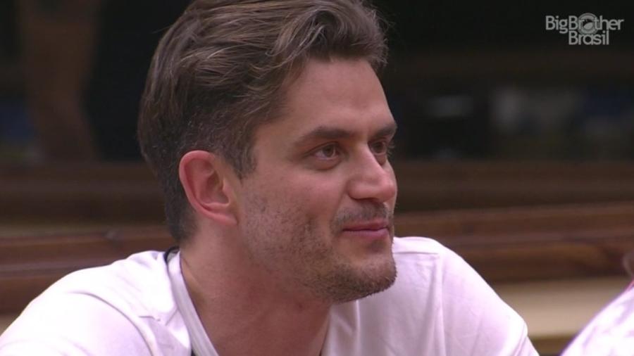 10.fev.2017 - Marcos, participante do "BBB17" - Reprodução/TV Globo