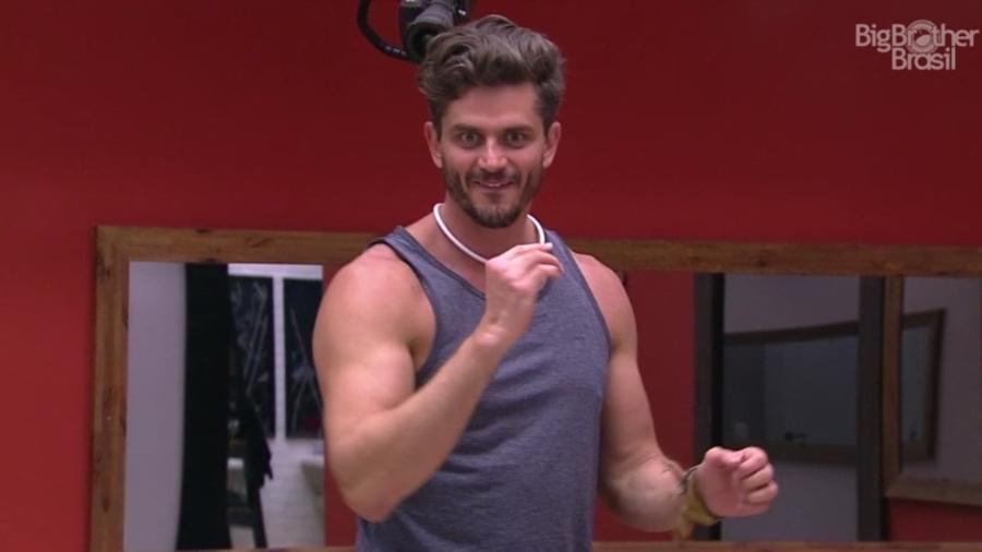 Brothers brincam de mimica no "BBB17" - Reprodução/TV Globo