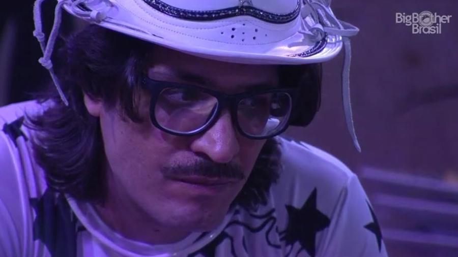 Ilmar fica sozinho durante a Festa Cordel - Reprodução/TV Globo