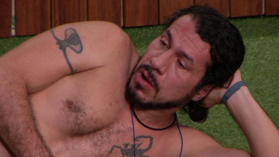 Rômulo conversa com Marinalva sobre Emilly - Reprodução/TV Globo