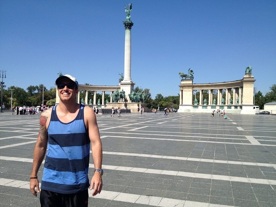 Daniel, participante do "BBB16", na Hungria - Reprodução/Facebook/Daniel Manzieri