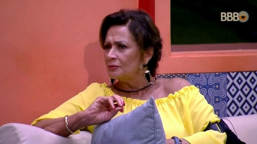 Ieda fala mal de Marcos durante conversa com Marinalva e Vivian - Reprodução/TV Globo