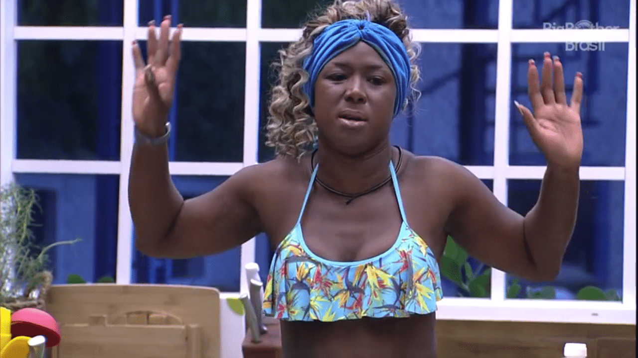 2.fev.2016 - Adélia reclama da negligência da mineradora Samarco Fundão no "BBB16" - Reprodução/TV Globo