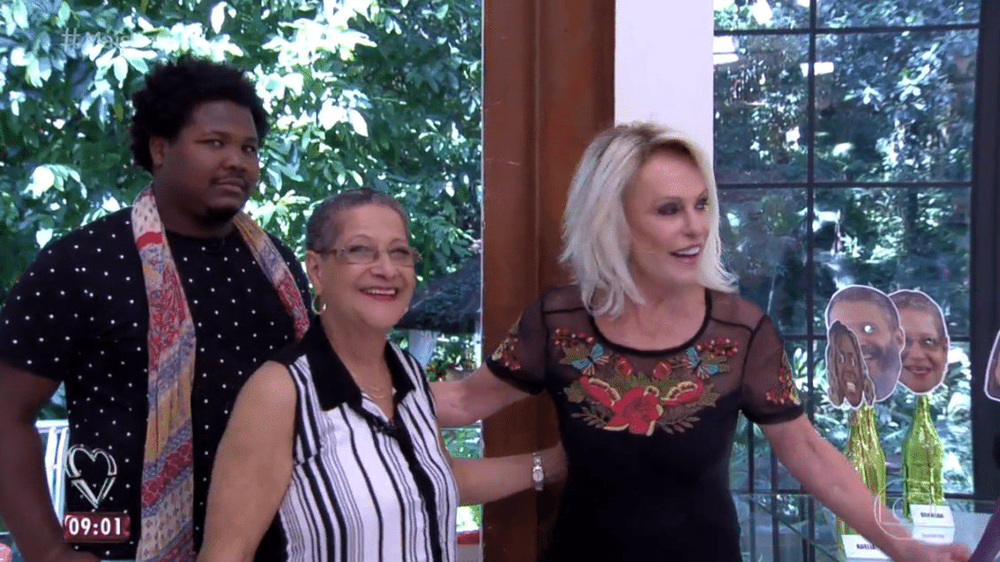 6.abr.2016 - Ronan e Geralda foram os primeiros convidados a chegarem ao programa - Reprodução/ TV Globo