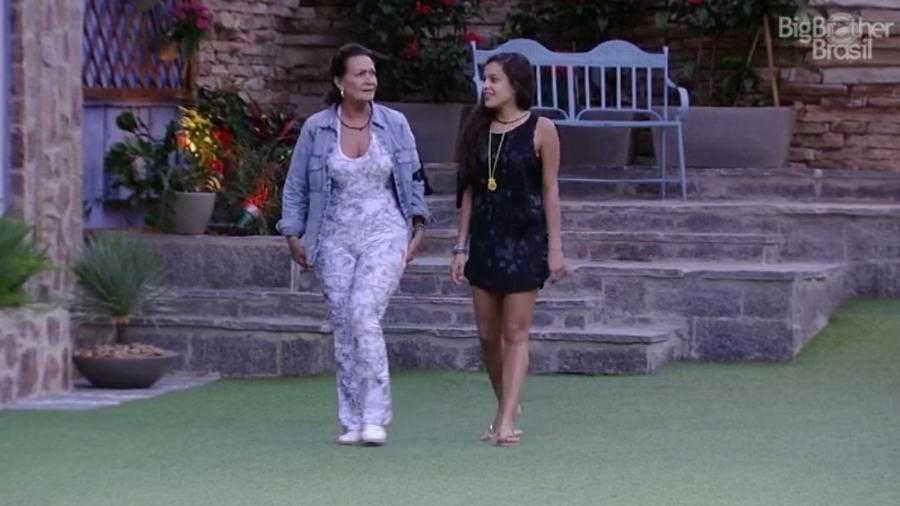 Emilly e Ieda falam sobre Ilmar e aposentada diz: "Cachorro!" - Reprodução/TVGlobo