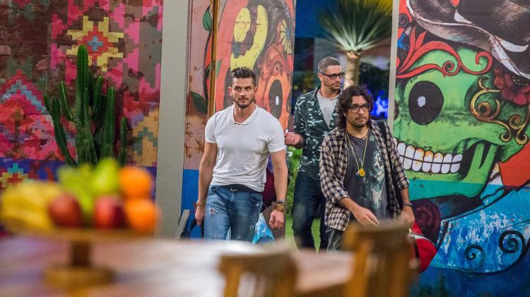 Marcos, Ilmar e Daniel chegam ao lado "mexicano" do "BBB17" - Paulo Belote/Divulgação/TV Globo - Paulo Belote/Divulgação/TV Globo