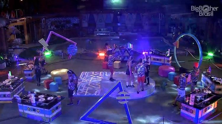 brothers na festa - Reprodução/GloboPlay - Reprodução/GloboPlay