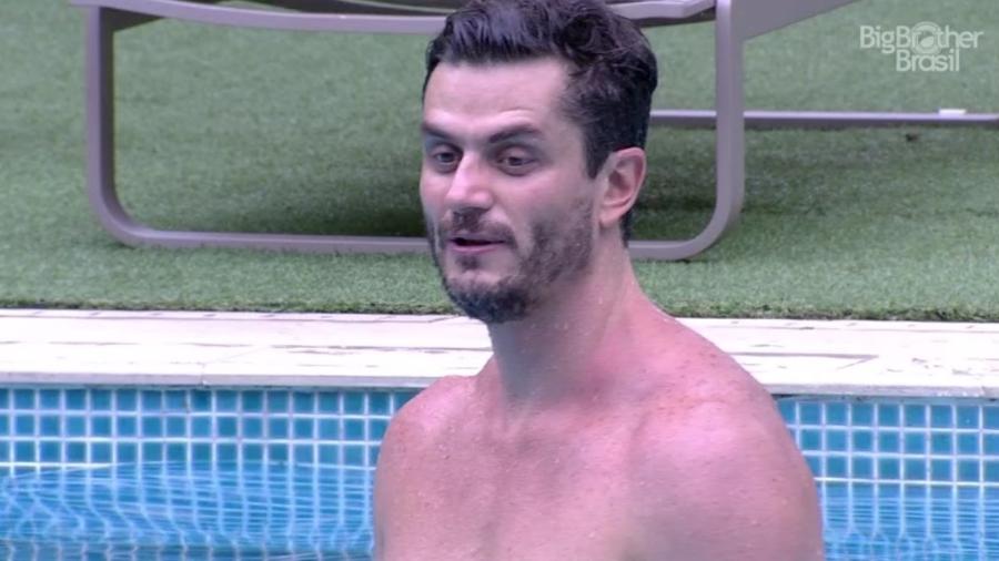 Marcos quer ficar pelado na final do "BBB17" - Reprodução/TV Globo