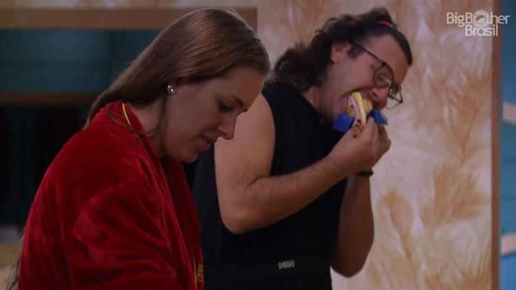 Patricia e Diego no café da manhã - Reprodução/GloboPlay - Reprodução/GloboPlay