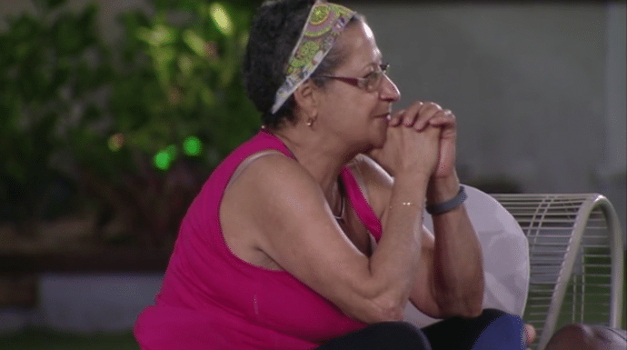 8.mar.2016 - Geralda tem dúvidas sobre relação com Ana Paula após o "Big Brother" e pergunta a opinião de Ronan e Munik - Reprodução/TV Globo