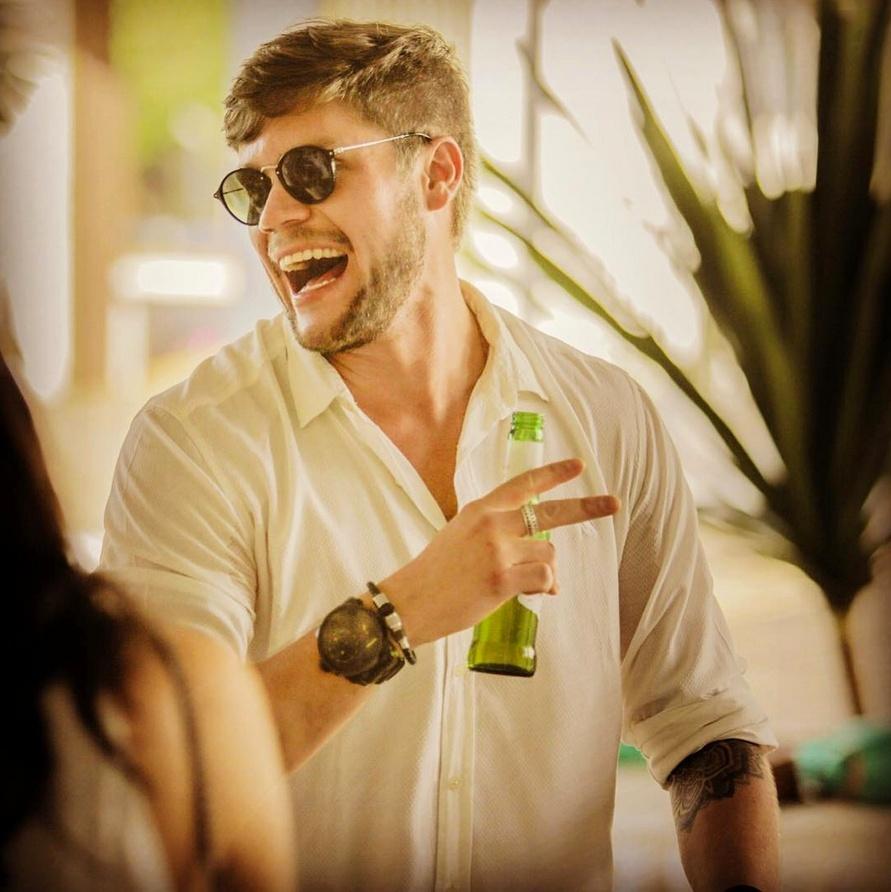 Breno, participante do "BBB18", aproveita festa com amigos - Reprodução/Instagram