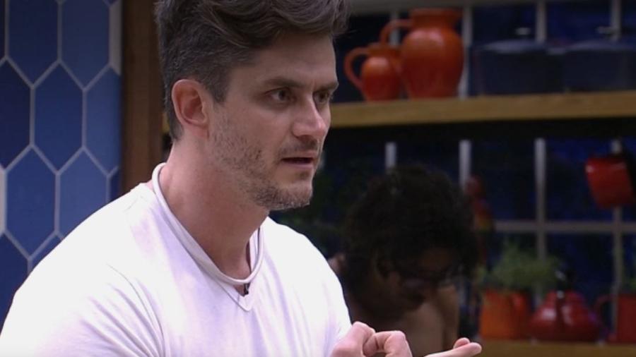 Marcos diz que vota em Rômulo até morrer - Reprodução/TV Globo