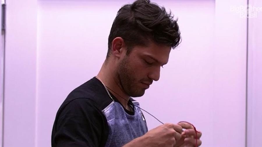 Luiz Felipe ficou surpreso ao ser indicado pela casa ao paredão - Reprodução/TV Globo