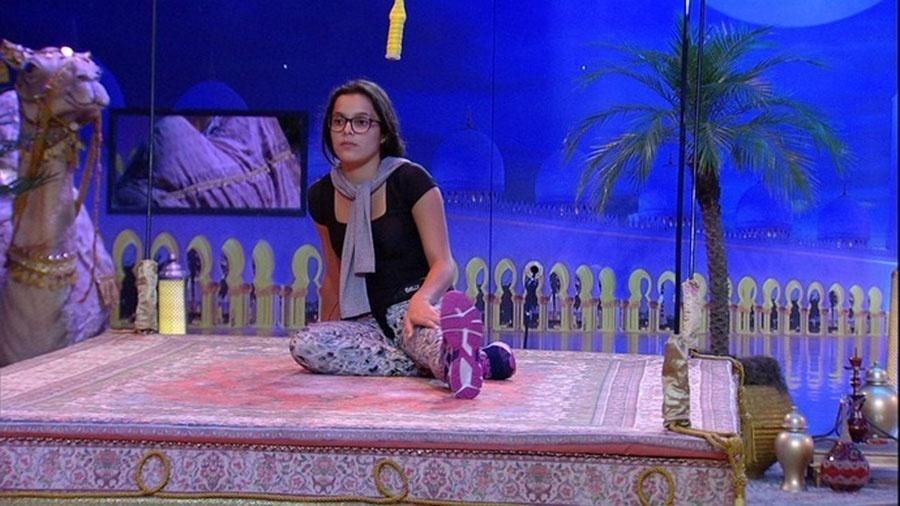 Emilly se queixa de sono durante prova do líder - Reprodução/TVGlobo